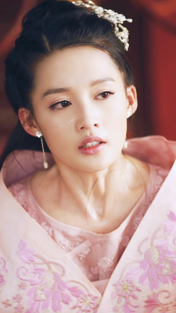 李沁古装壁纸:要被美哭了!怎么会有这么美的人儿?