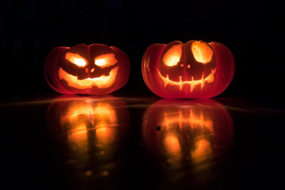 万圣节南瓜灯的英语可不是pumpkin lantern哦!该怎么说呢?