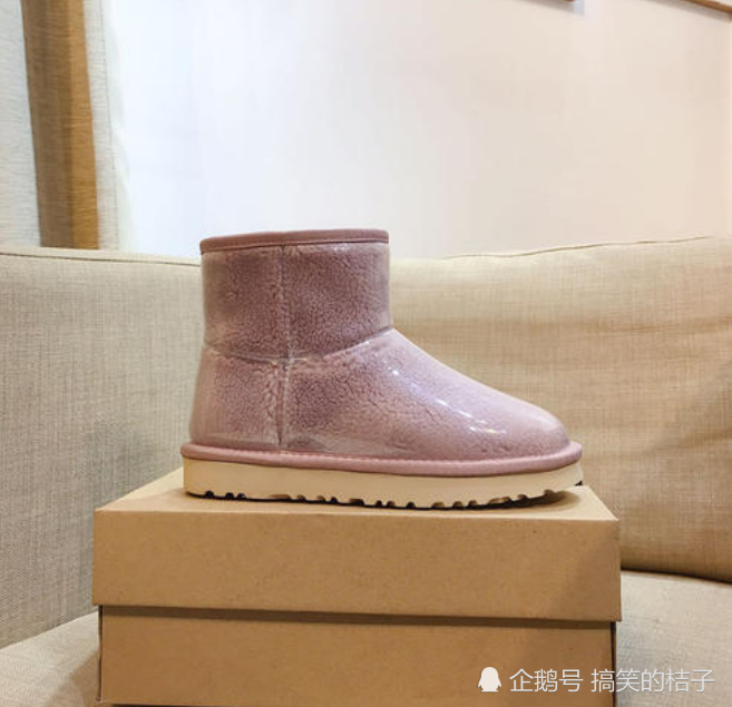 冬天必备鞋子"透明雪地靴",保暖又洋气,直男看了都喜欢!