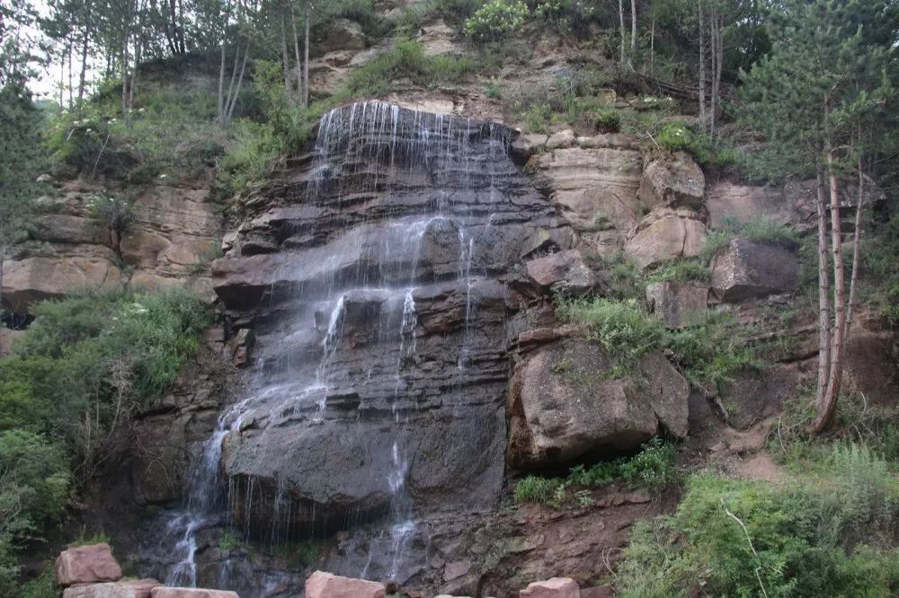 关山行——庄浪关山大景区电视宣传片解说词