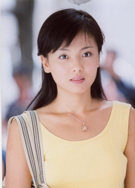 刘涛年轻时照片很惊人,她的美总是刚刚好