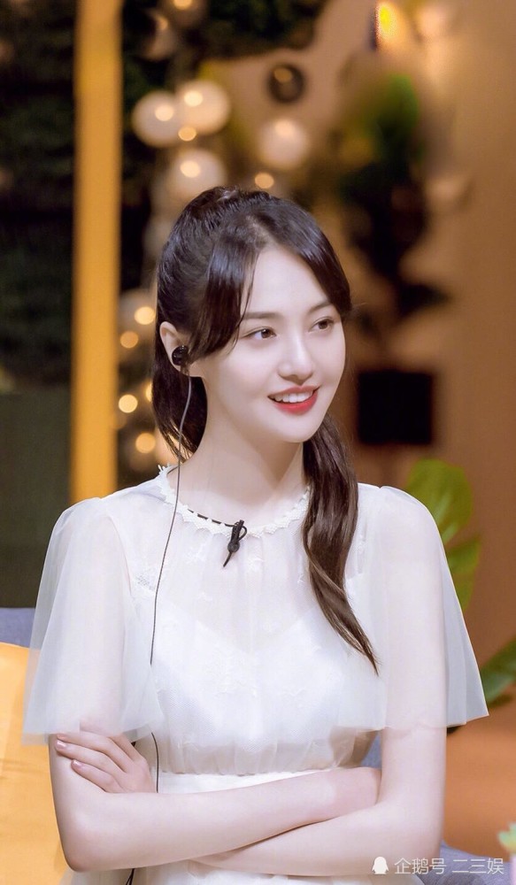 郑爽美图分享,果然是仙女本仙啊!