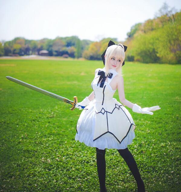 cosplay:纯白的骑士姬!saber lily翩然登场!