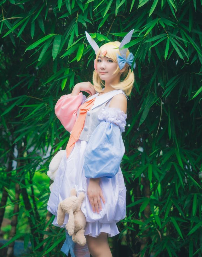 cosplay真人图集,镜音铃迷失的森林和兔子