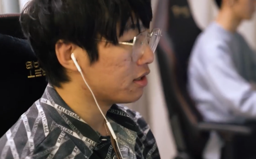 ig八强到底多危险?s9纪录片暴露宁王神意识,没视野盲猜险胜grf