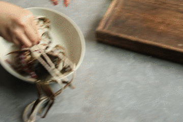 大户人家吃螃蟹_腾讯新闻