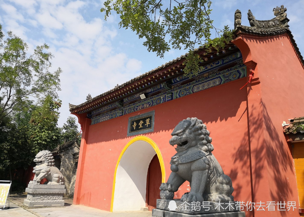 西安户县不起眼的古寺,宗教地位极高,寺内古井终年烟雾升腾