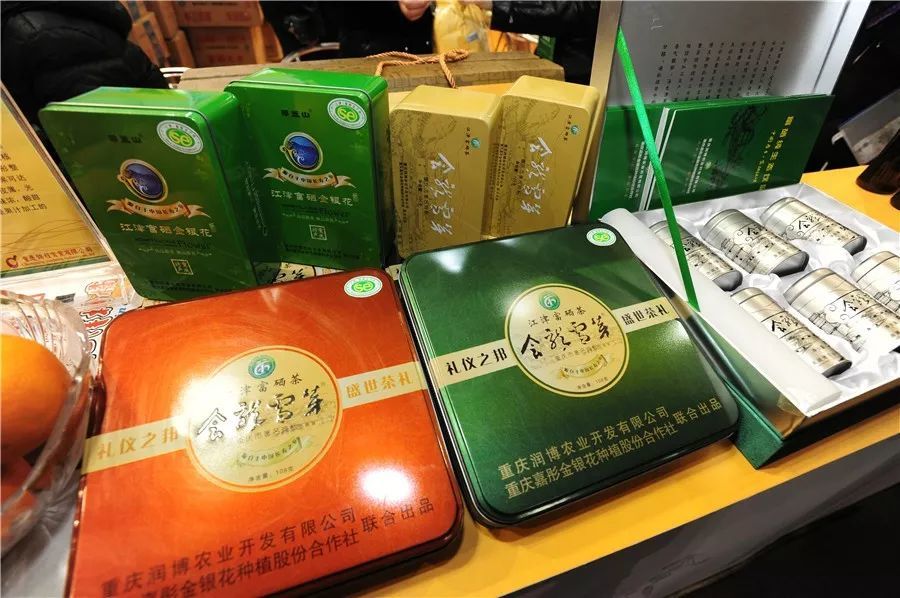 近年来,我区先后在江津城区和重庆主城开设了多家富硒专卖店