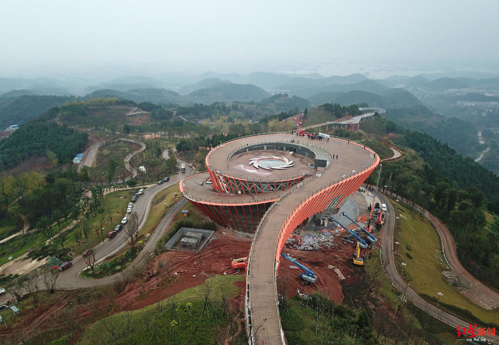 成都,龙泉山城市森林公园,丹景台景区,东进