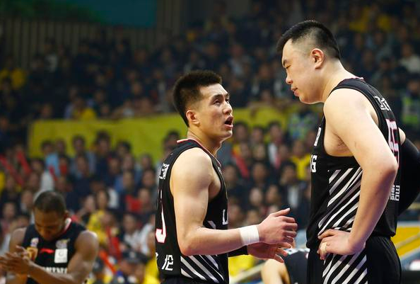 这些年辽篮遭遇的伤:丛明晨3年后恐再报销 大韩手掌骨折无缘卫冕