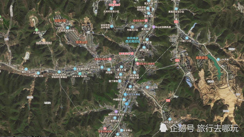 陕西的这座城市城区挖山而建,城市地位仅次西安,请看它的卫星图