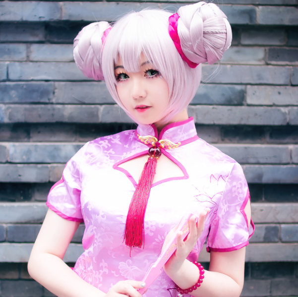 美少女cosplay动漫人物,扮演的小乔让人着迷