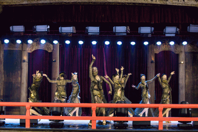 5天30万人,1000 场演出,低调千年的福建小城瞬间爆红全国!