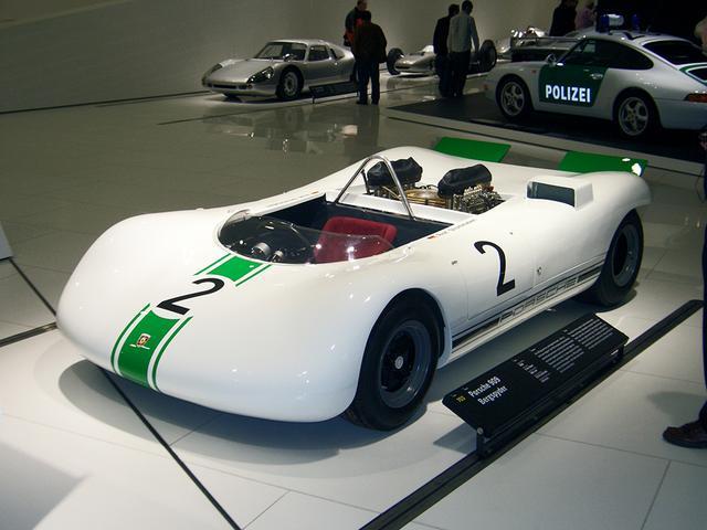 超轻,超快且有毒 1968款保时捷909 bergspyder