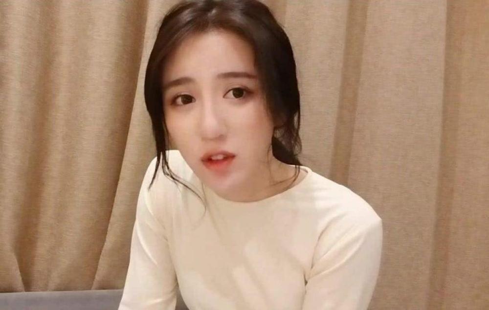 呆妹儿因与张家辉合作被人带节奏,直言退出平台去上学
