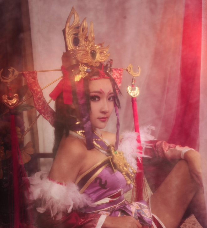 cosplay:画江湖之不良人,幻音坊女帝御姐范是十足