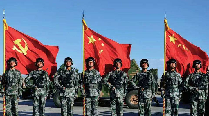关于中国装备,美官员一时诋毁一时吹捧,我国防部说了番公道话