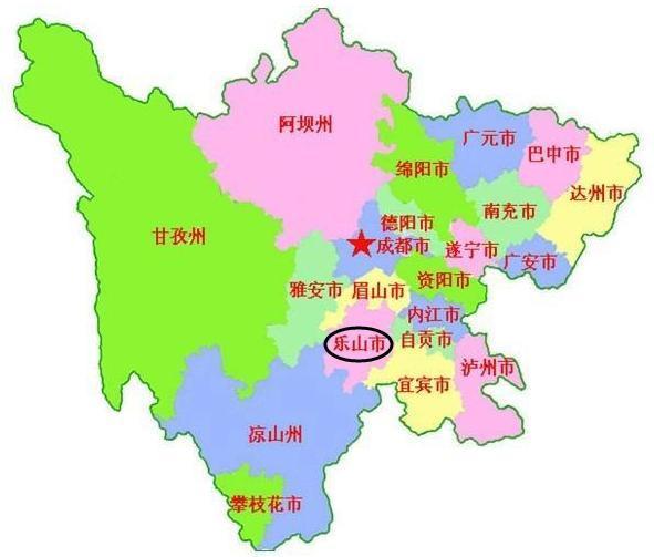 以成都为核心的"川西城市群"