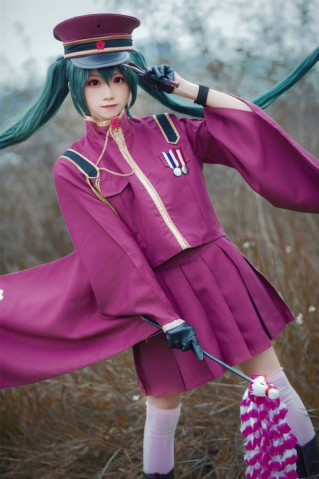 vocaloid,穿军服的初音未来小姐姐cosplay