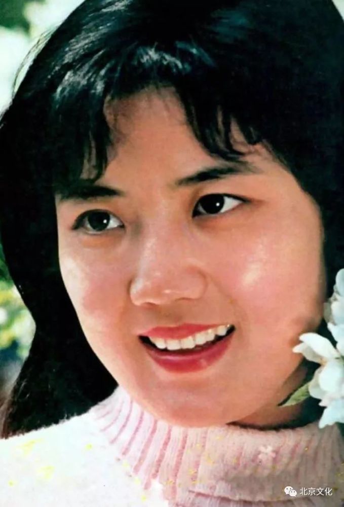 李秀明