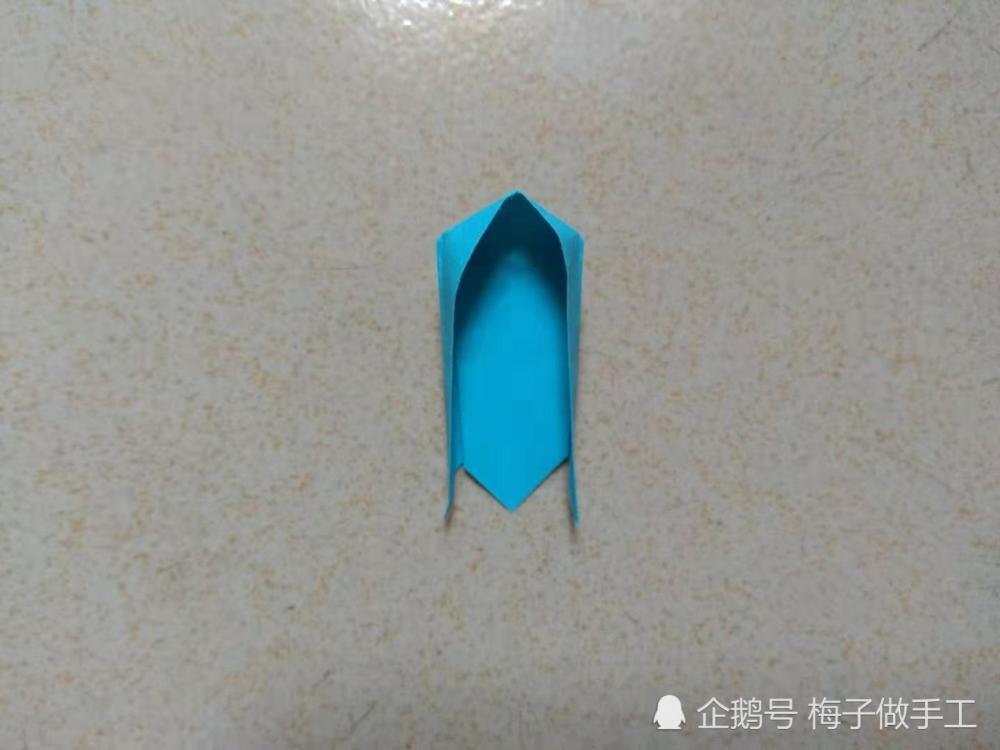 儿童手工折纸:尖头女高跟鞋子怎么用纸折?成品竟然这么小巧精致