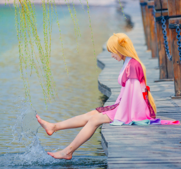 动漫狐妖小红娘涂山苏苏cosplay,俏皮可爱