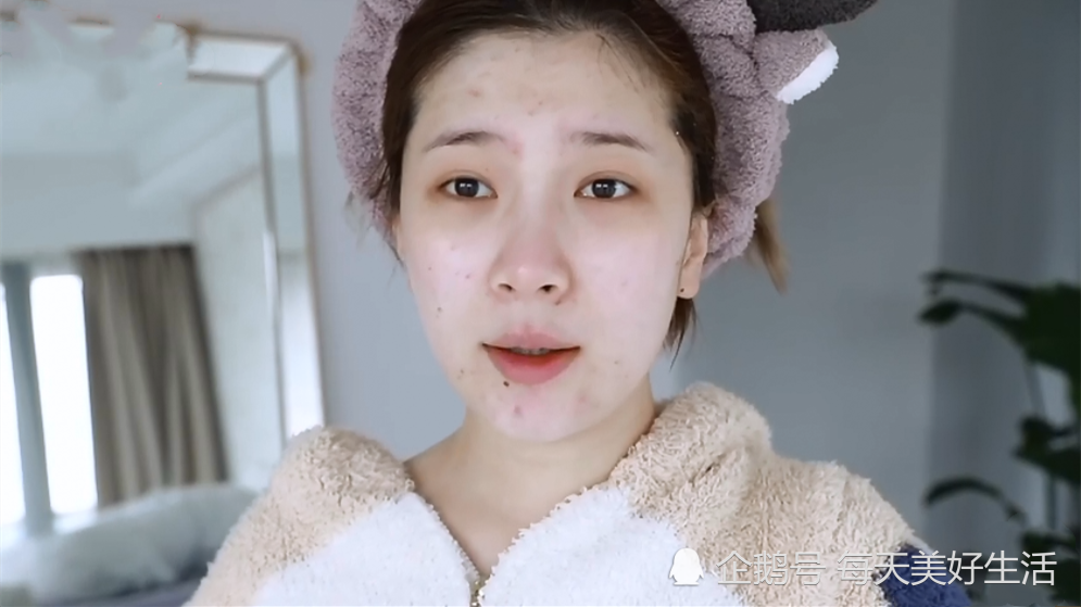 洪秀英,小姐姐,眼影,妆容,青春痘,假睫毛