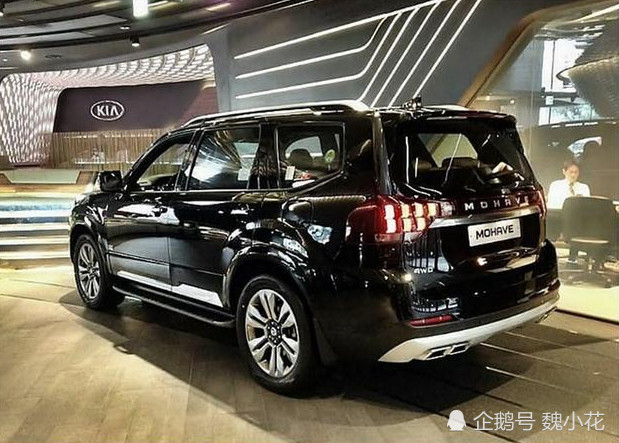 起亚大七座suv"霸锐"正式到店,比宝马x5还漂亮,内饰可