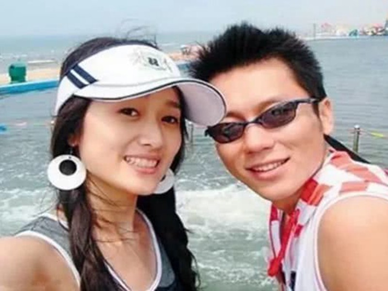 李晨4位"前女友":李小璐凉了,赵卓娜消失,她才是人生赢家!
