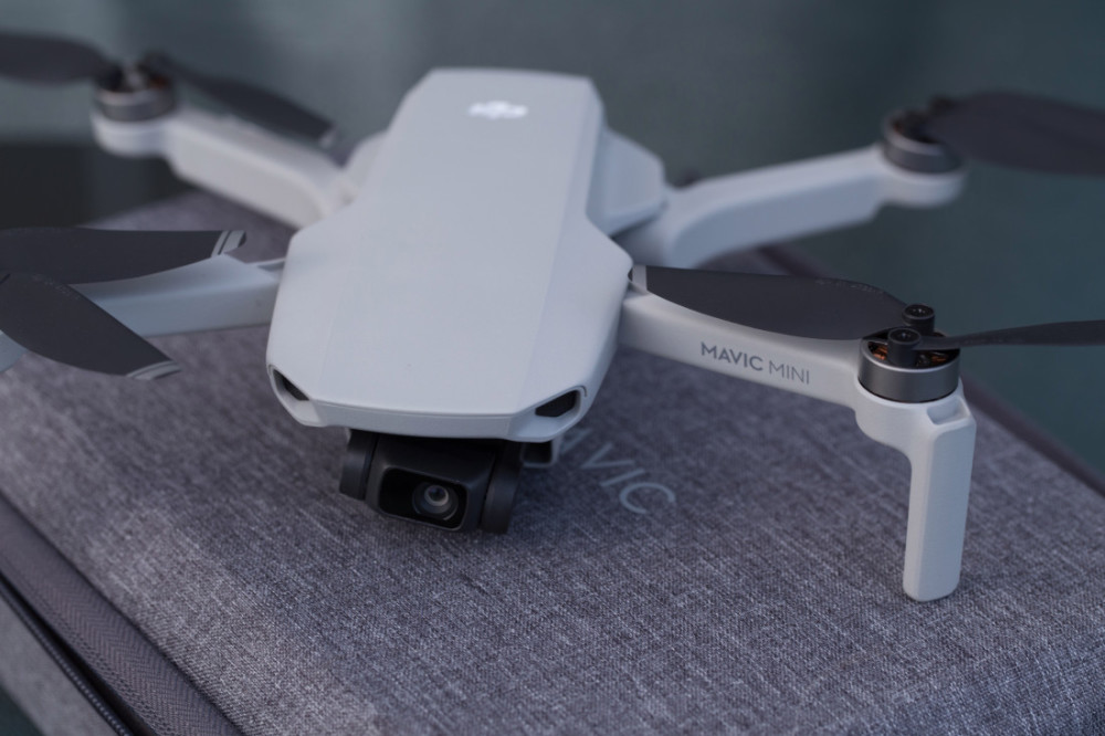 大疆mavic mini仅重249克:无需登记就能飞的无人机