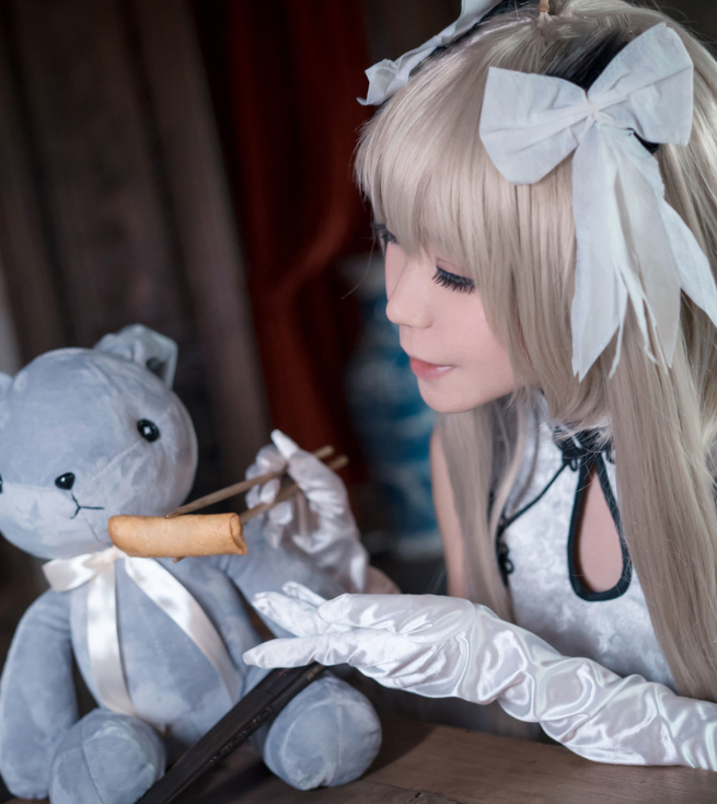 cosplay动漫角色,女孩扮演可爱的春日野穹,我承认我羡慕了