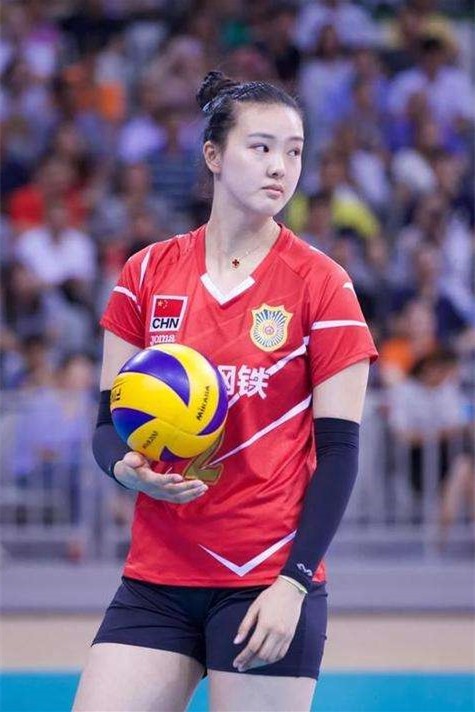女排颜值担当张常宁,实力演绎身材好穿啥都好看