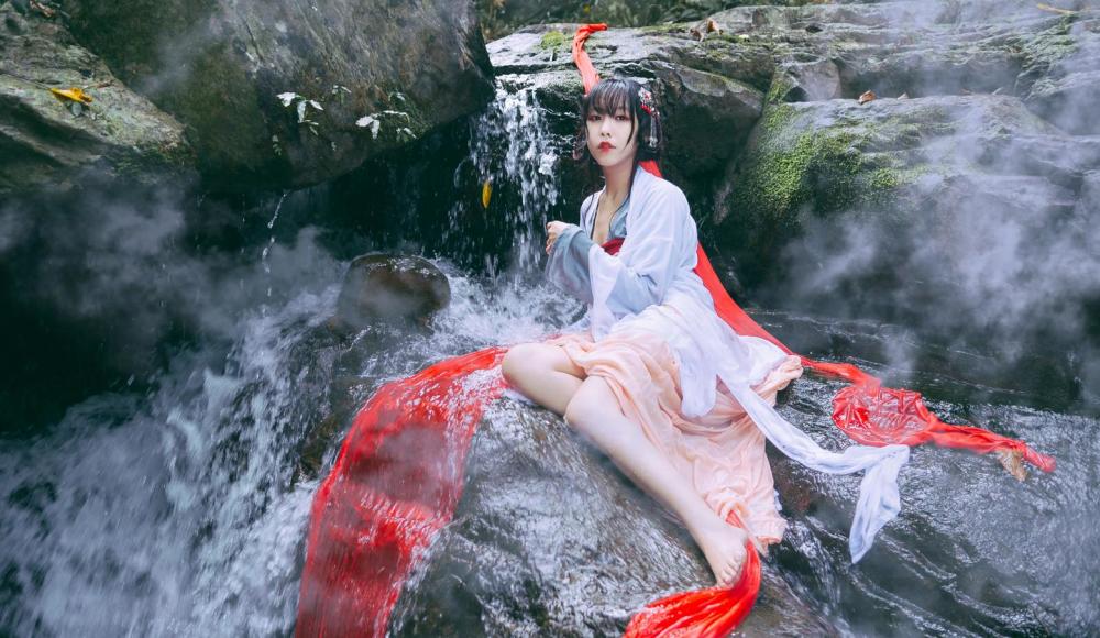 汉服:古风抓到一只锦鲤