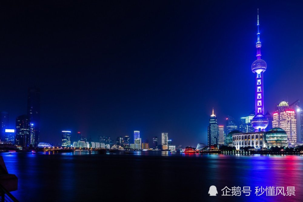上海黄浦江外滩在哪个区有什么好玩的夜景在哪里看最好
