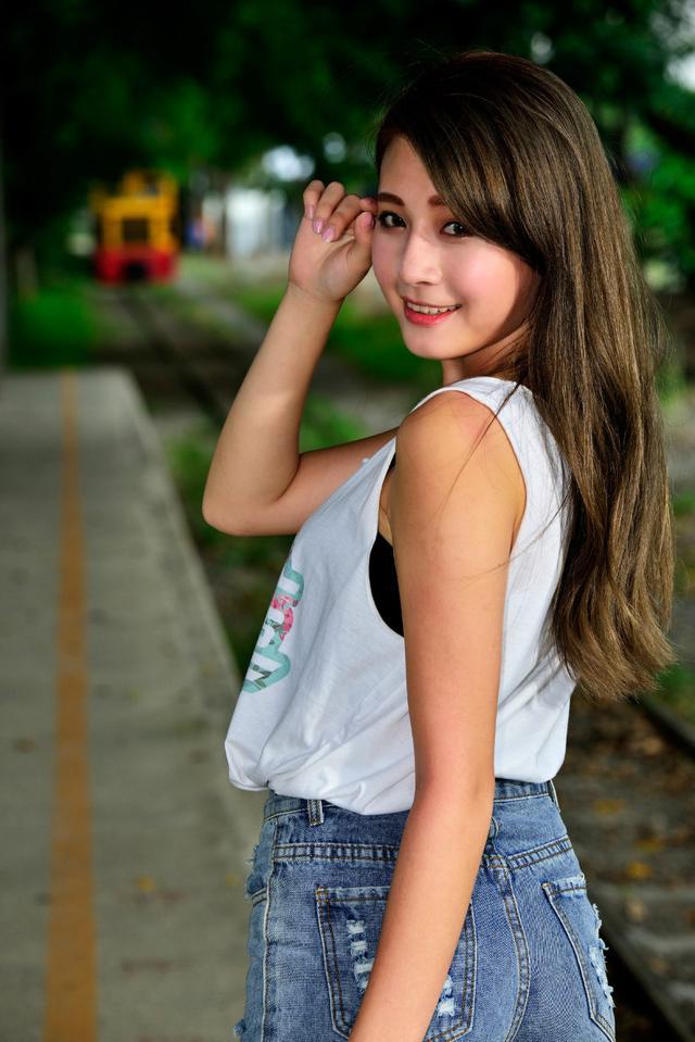 长发的靓丽佳人