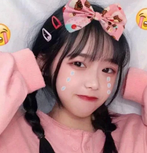 初中生跑操"最丢人"的3个瞬间,尤其是第2个,女孩子羞红了脸