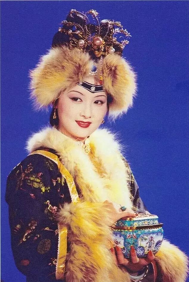 王熙凤,邓婕,红楼梦,康熙微服私访记,宜妃