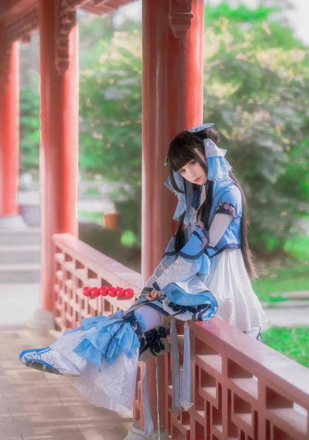 cosplay:剑网三雪河咩萝,天真可爱的女主