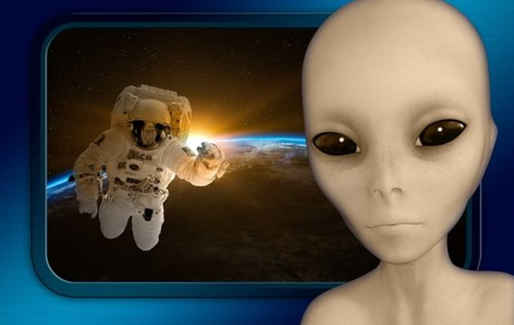 美国承认正在研究外星人,那你是否认可人类不是宇宙中