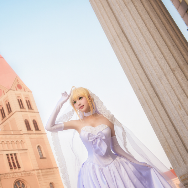 saber婚纱cosplay,清新可爱,俏皮可爱小姐姐