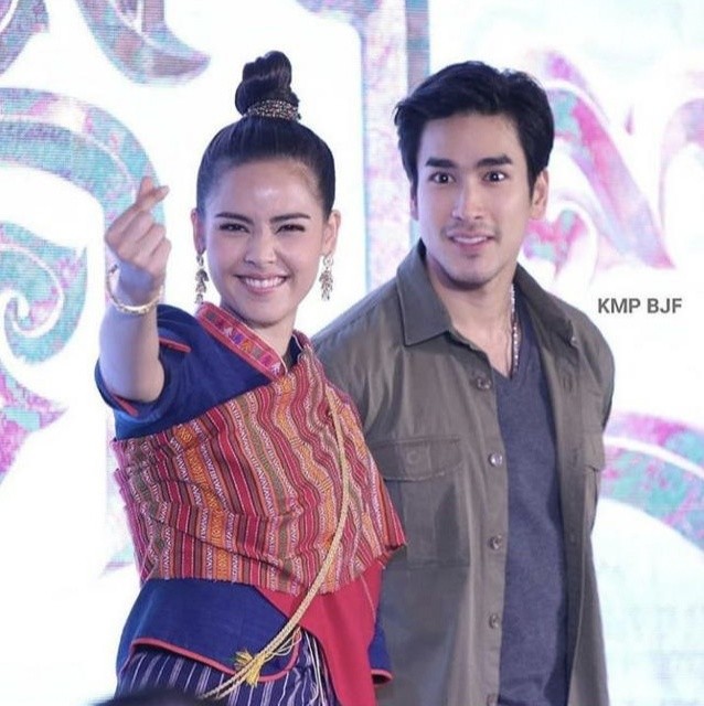 泰国娱乐圈金童玉女nadech和yaya,ins上大秀恩爱