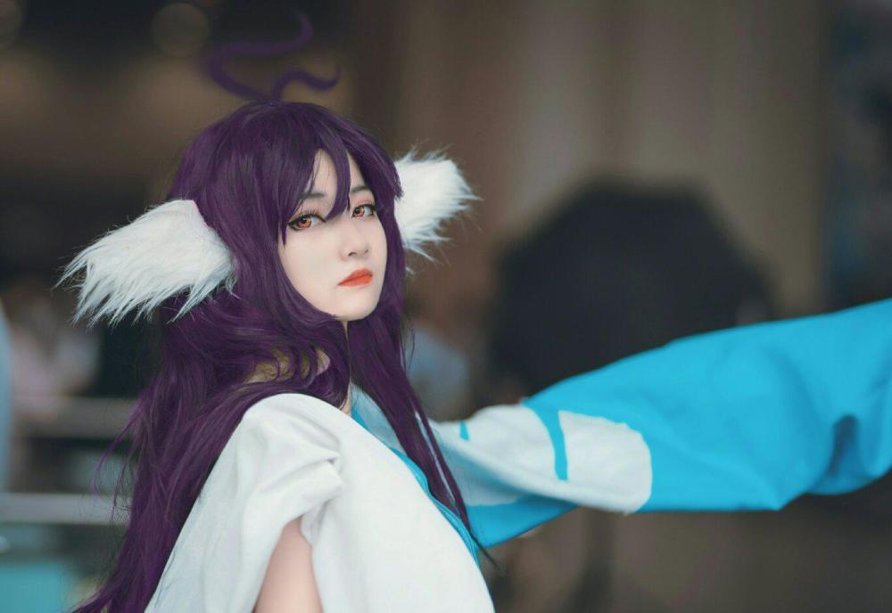 cos:涂山雅雅,精致的妆容增添了少女的唯美可爱.