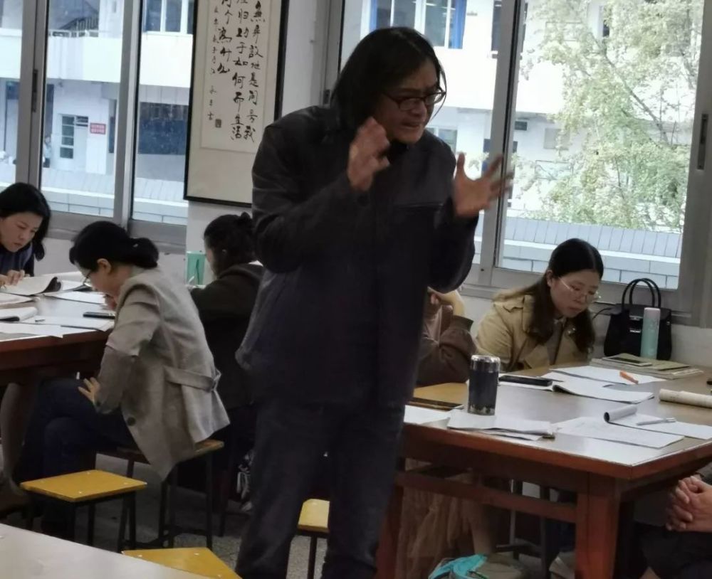 精彩!内江二中,四中,七中联盟学校举行初三语文"同课异构"赛课活动