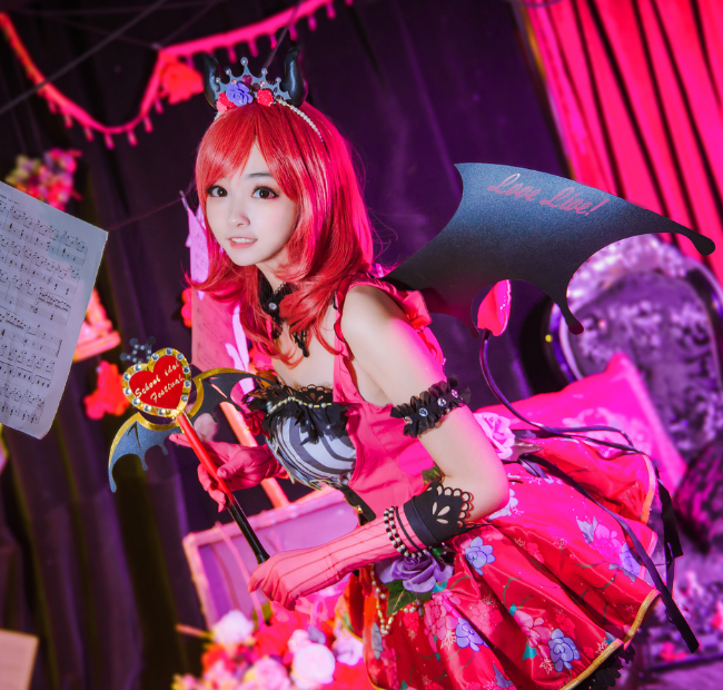 西木野真姬小恶魔cosplay,优雅知性,温婉动人小姐姐