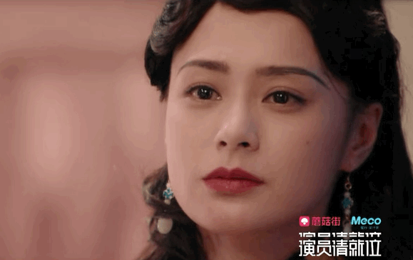 什么年龄限制,不存在的,只要保养得当,穿什么我乐意!