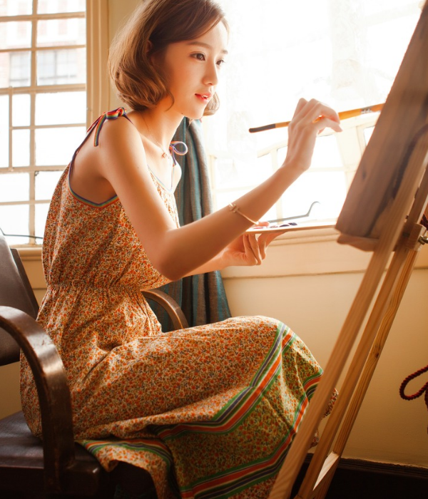 喜欢画画的美少女,人见人爱可爱善良