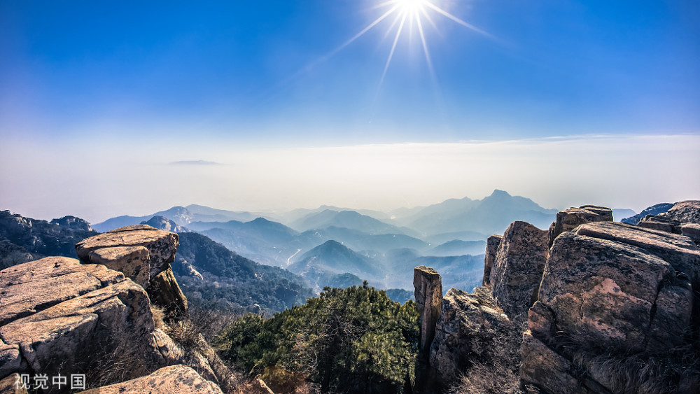 中国世界文化与自然遗产:泰山,盘亘齐鲁,高瞻东海,镇守东方