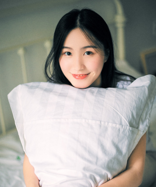 清纯甜美女生,人畜无害居家休憩私房图集欣赏