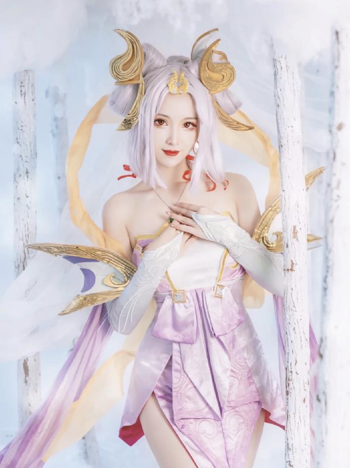 cosplay:王者荣耀嫦娥,女神的气质