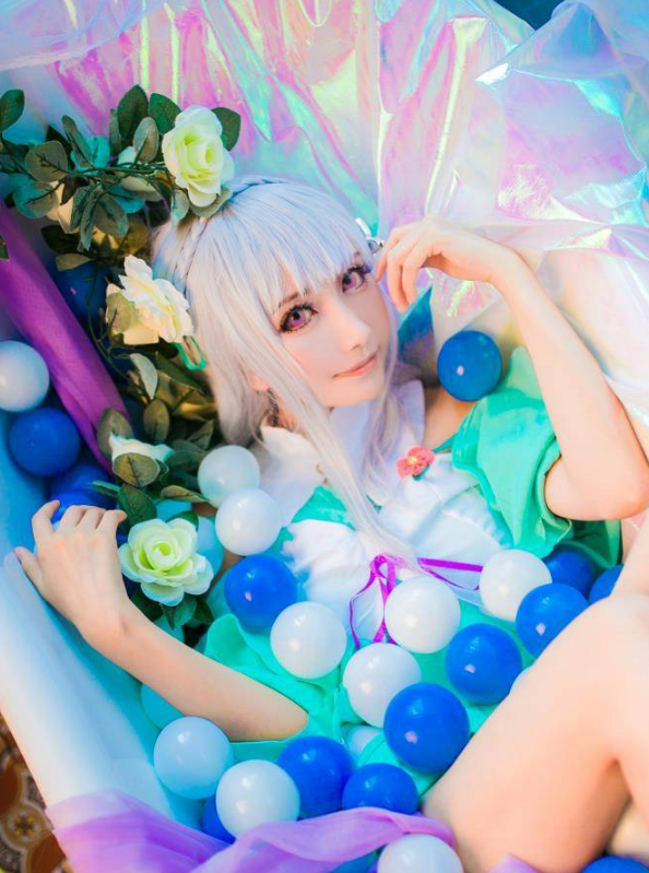 cosplay:从零开始的异世界生活,艾米莉亚好好看啊